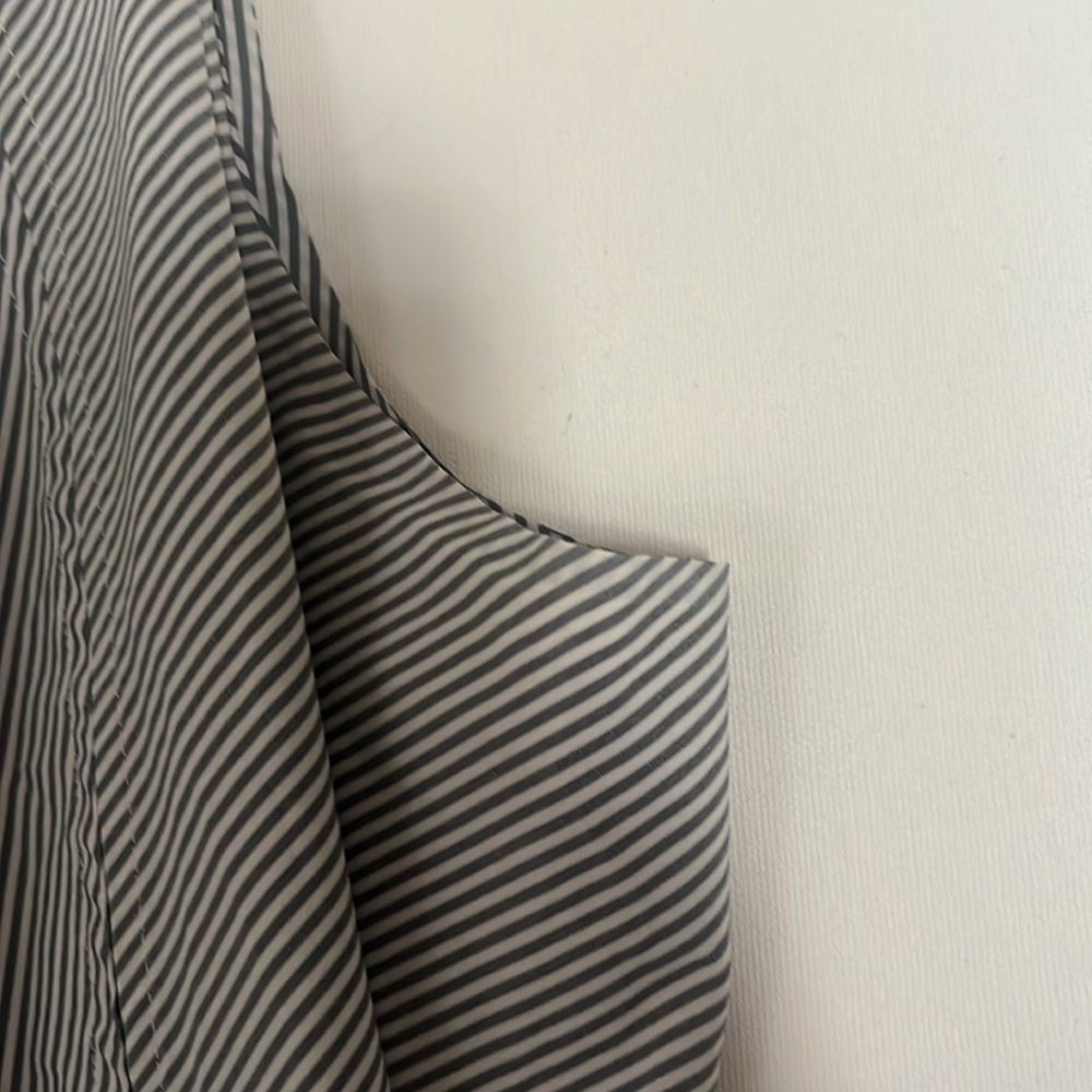 Athleta Gray and White Striped Tank Top - Picture 4 of 9